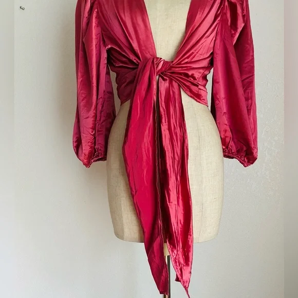 Forever 21 Red Satin Tie-Front Top - Picture 4 of 10